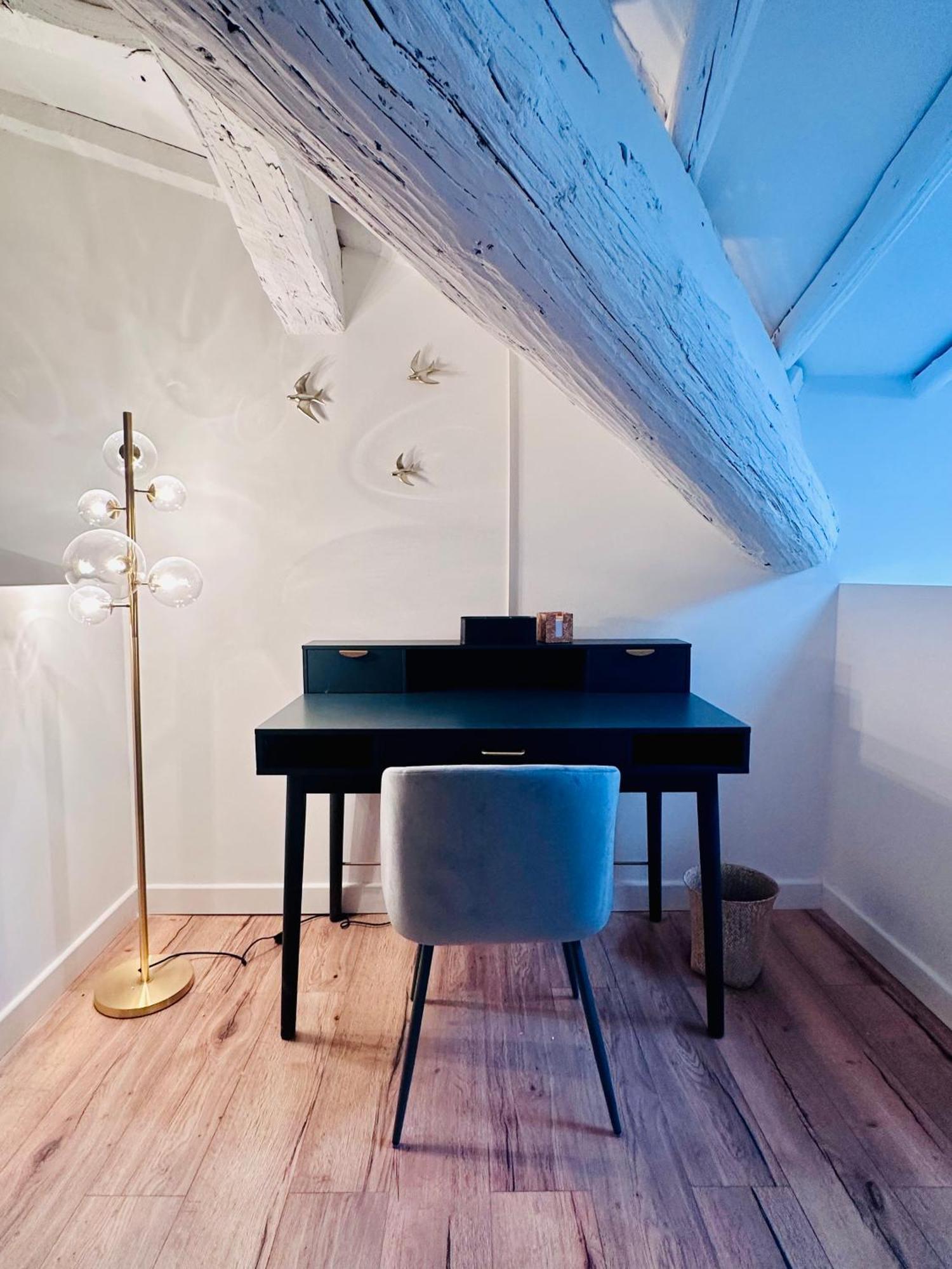 L'Etoile - Duplex Cosy De 50M2 En Centre-Ville 尼姆 外观 照片